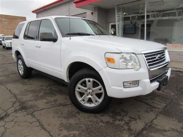 2010 Ford Explorer 4x4 XLT 4dr SUV